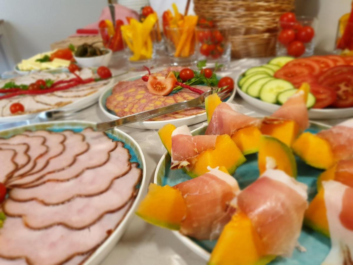 Bed And Breakfast Mittelkaernten Althofen  ภายนอก รูปภาพ